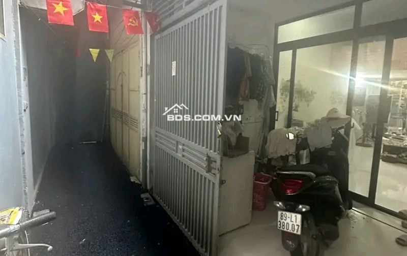 cho thuê nhà ở - vị trí thuận lợi giao thông đi hà đông và cầu giấy